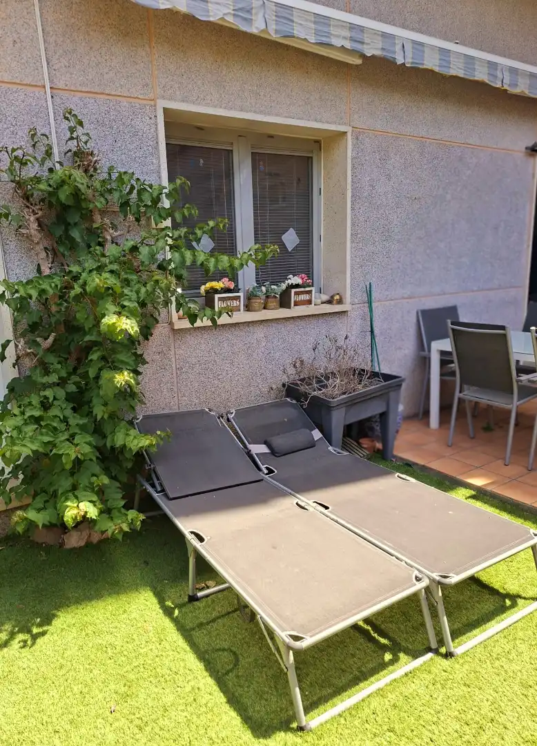 Terrassa de Planta baixa en venda en Castelldefels amb Aire condicionat, Calefacció i Jardí privat