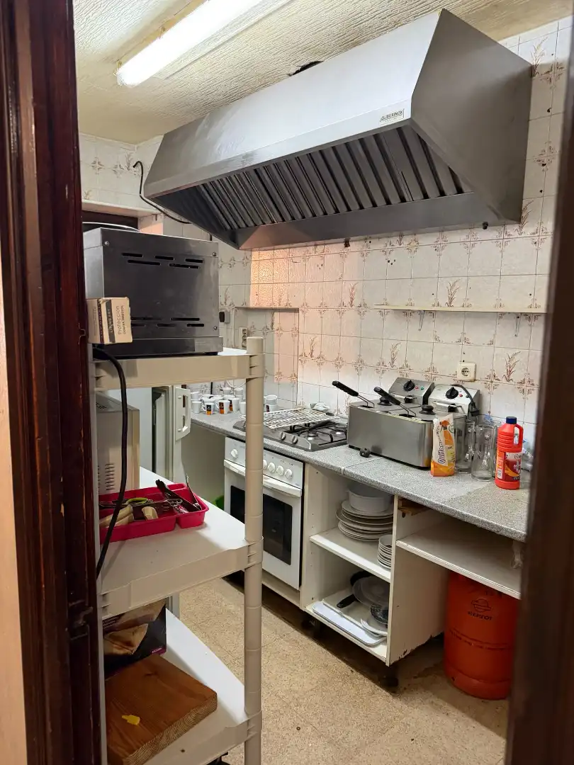 Cuina de Local en venda en Valladolid amb Moblat