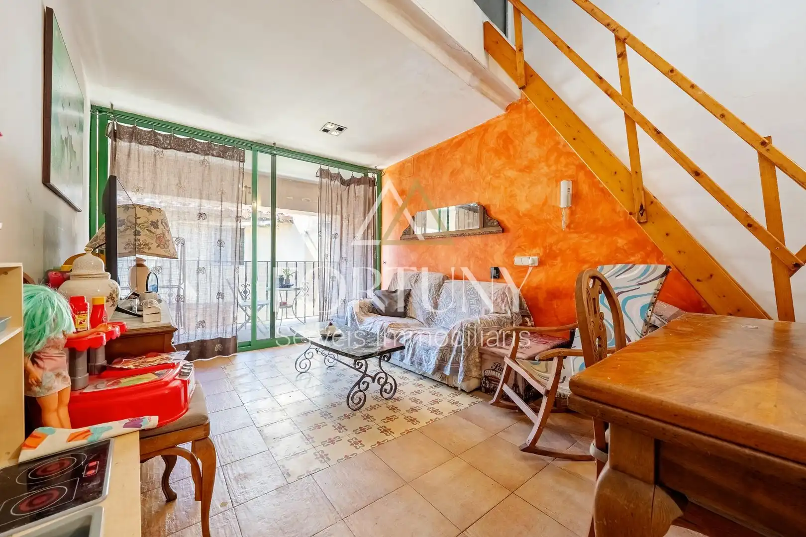 Sala d'estar de Finca rústica en venda en Valls amb Calefacció, Terrassa i Balcó