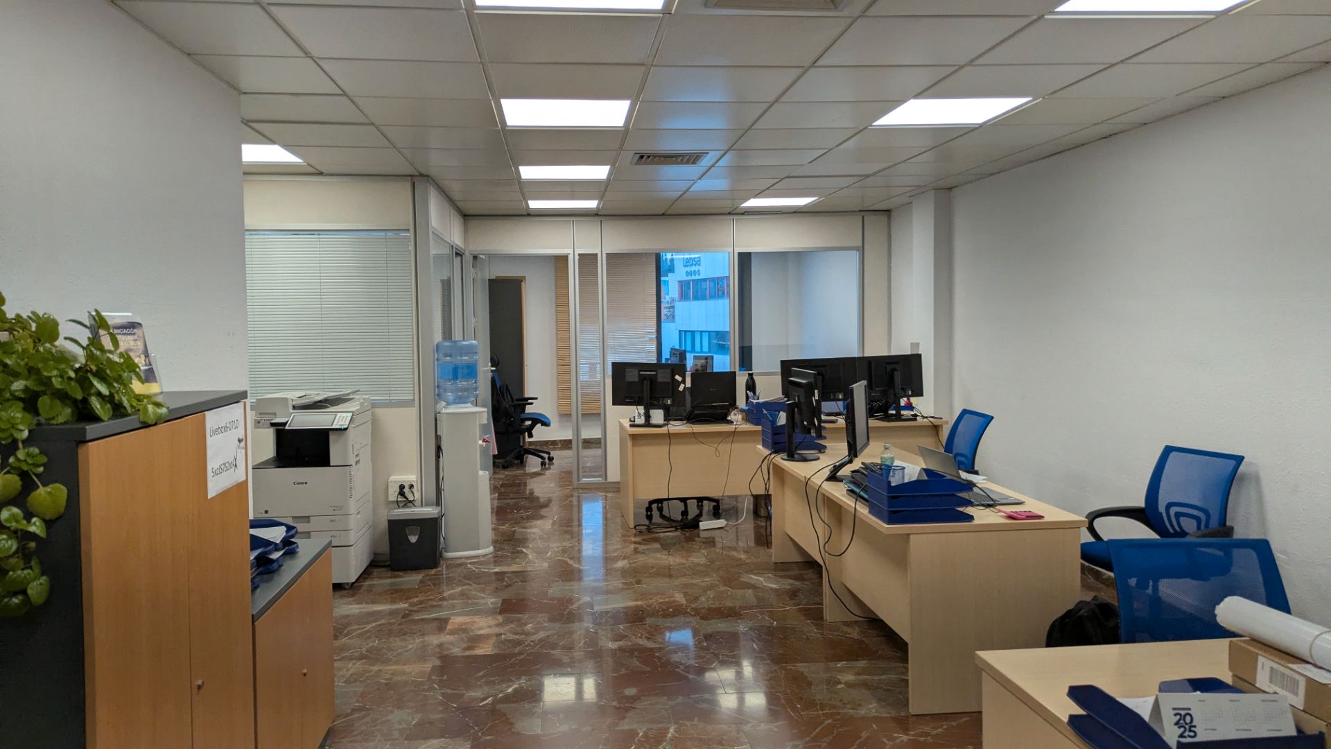 Office to rent in Cornellà de Llobregat  with Air Conditioner, Heating and Furnished