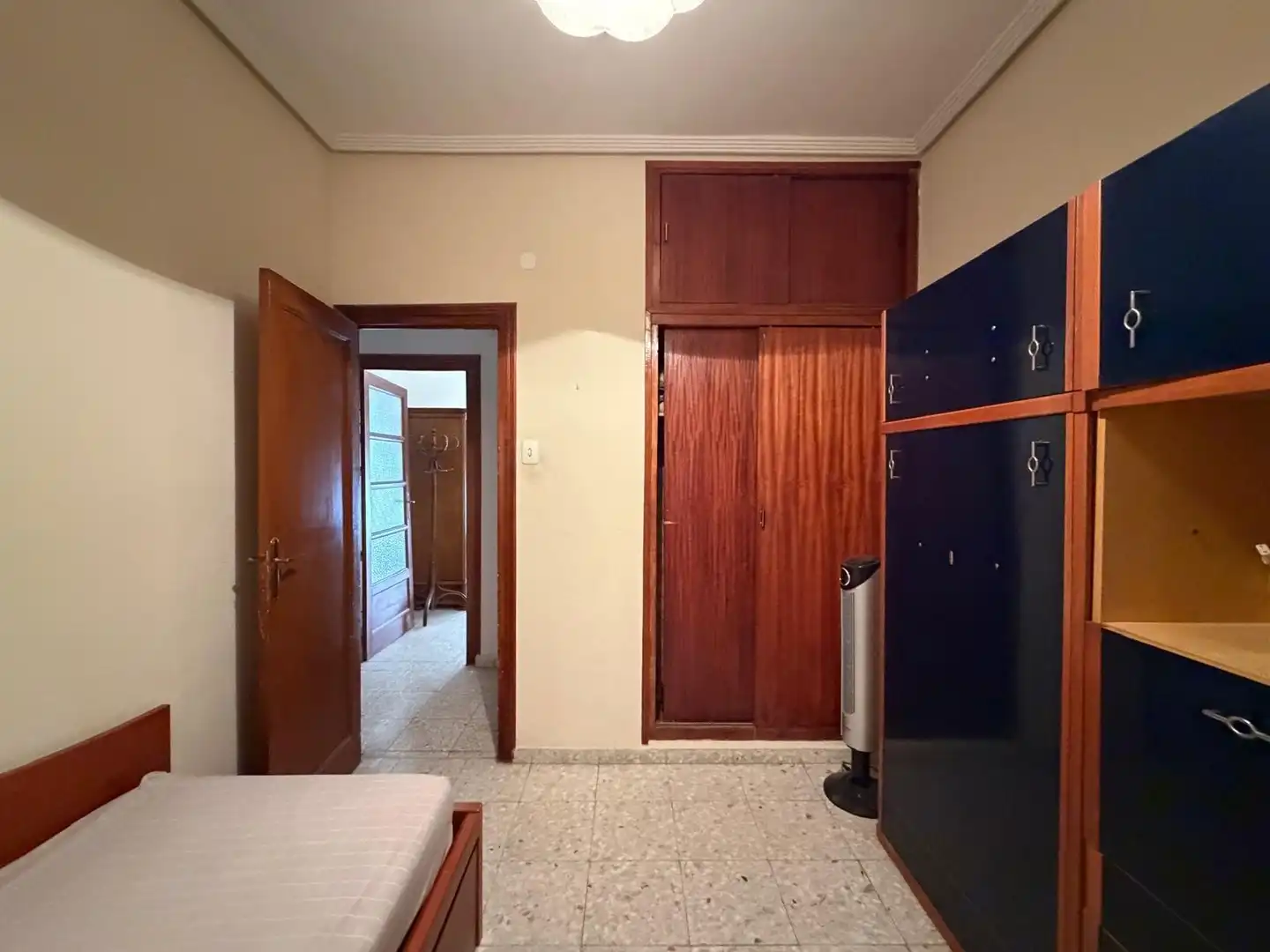 Dormitori de Pis en venda en Cáceres amb Terrassa, Moblat i Balcó