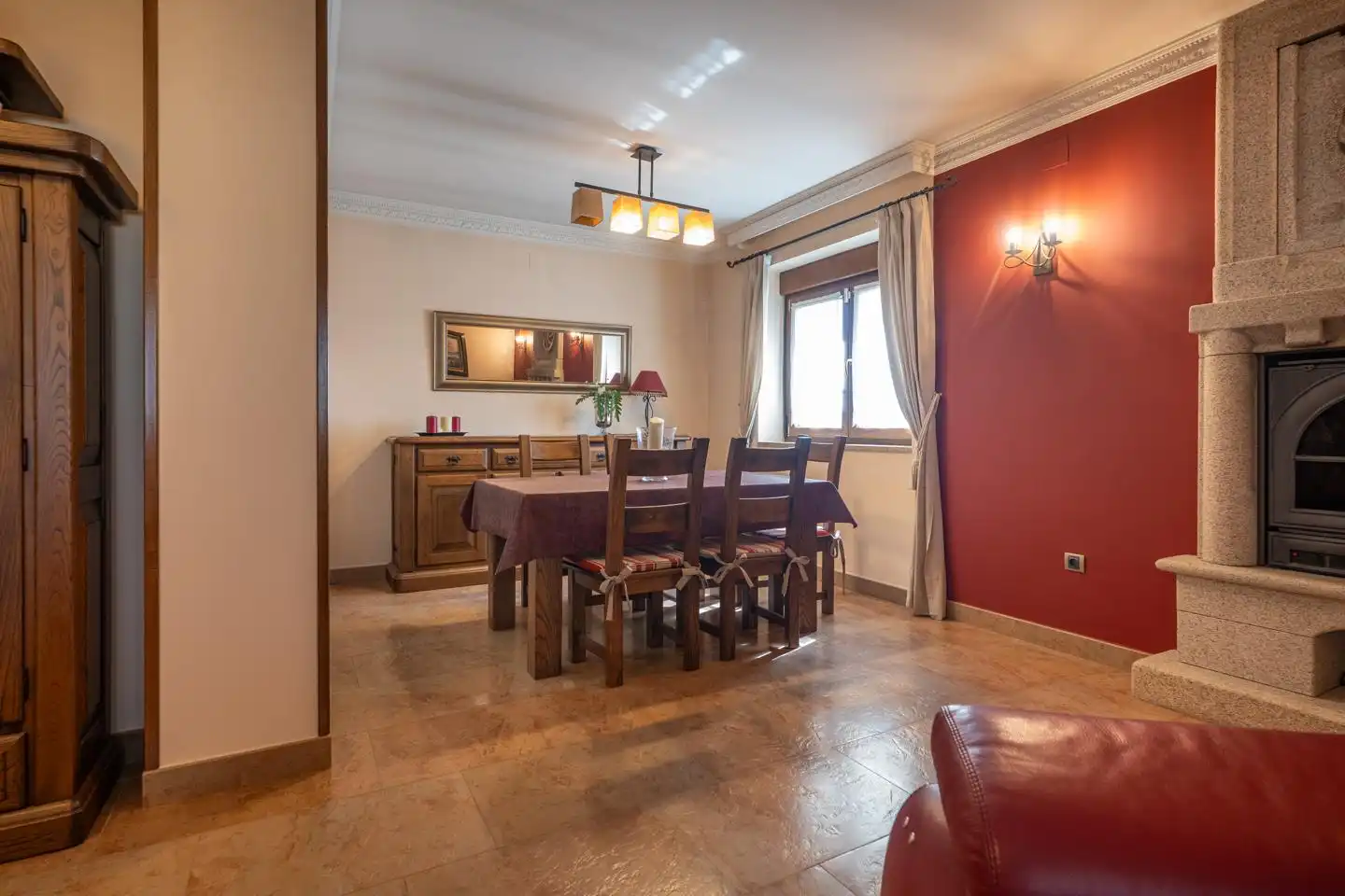 Comedor de Casa o chalet en venta en Cardeñosa con Calefacción, Jardín privado y Terraza