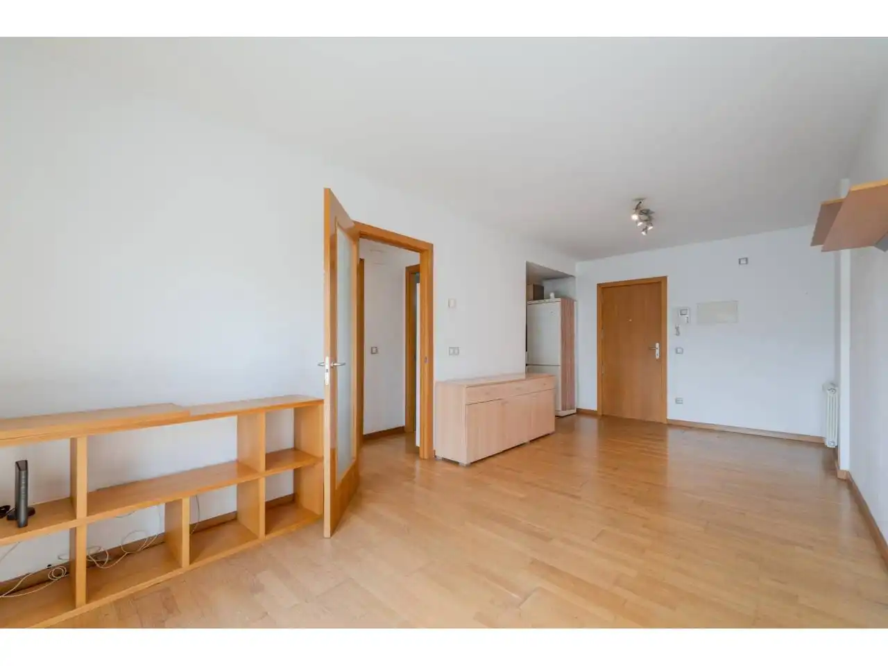 Wohnung zum Verkauf in Girona mit Heizung und Balkon