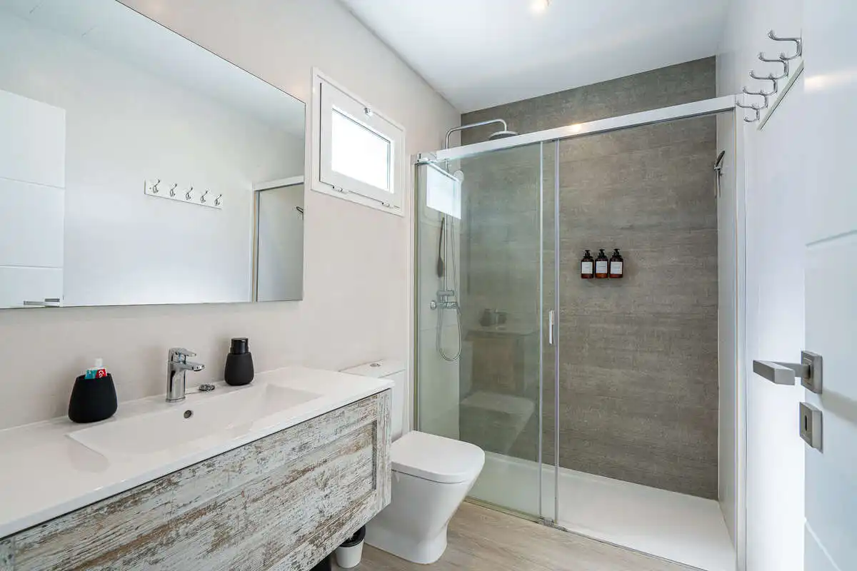 Baño de Dúplex en venta en Teguise con Terraza, Trastero y Amueblado