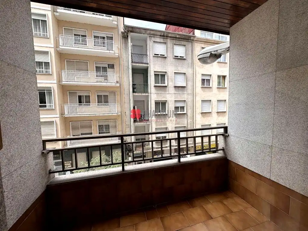 Terraza de Piso en venta en Ourense Capital  con Calefacción, Terraza y Trastero