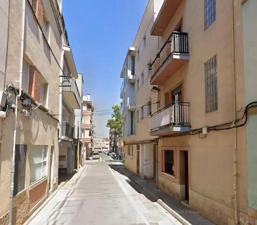 Vista exterior de Planta baixa en venda en Vilanova i la Geltrú