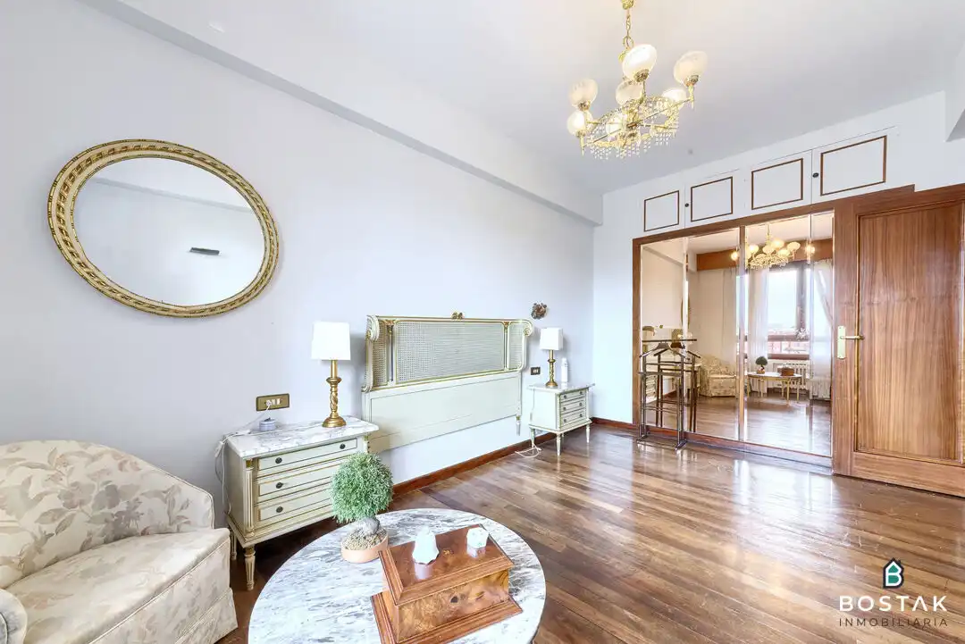 Wohnzimmer von Wohnung zum Verkauf in Bilbao  mit Heizung, Terrasse und Möbliert