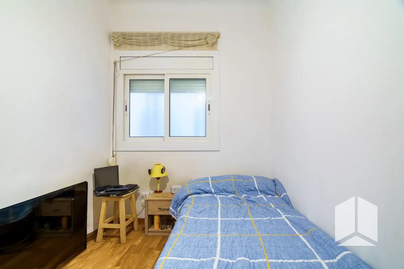 Habitación de Piso en venta en Castelldefels con Balcón