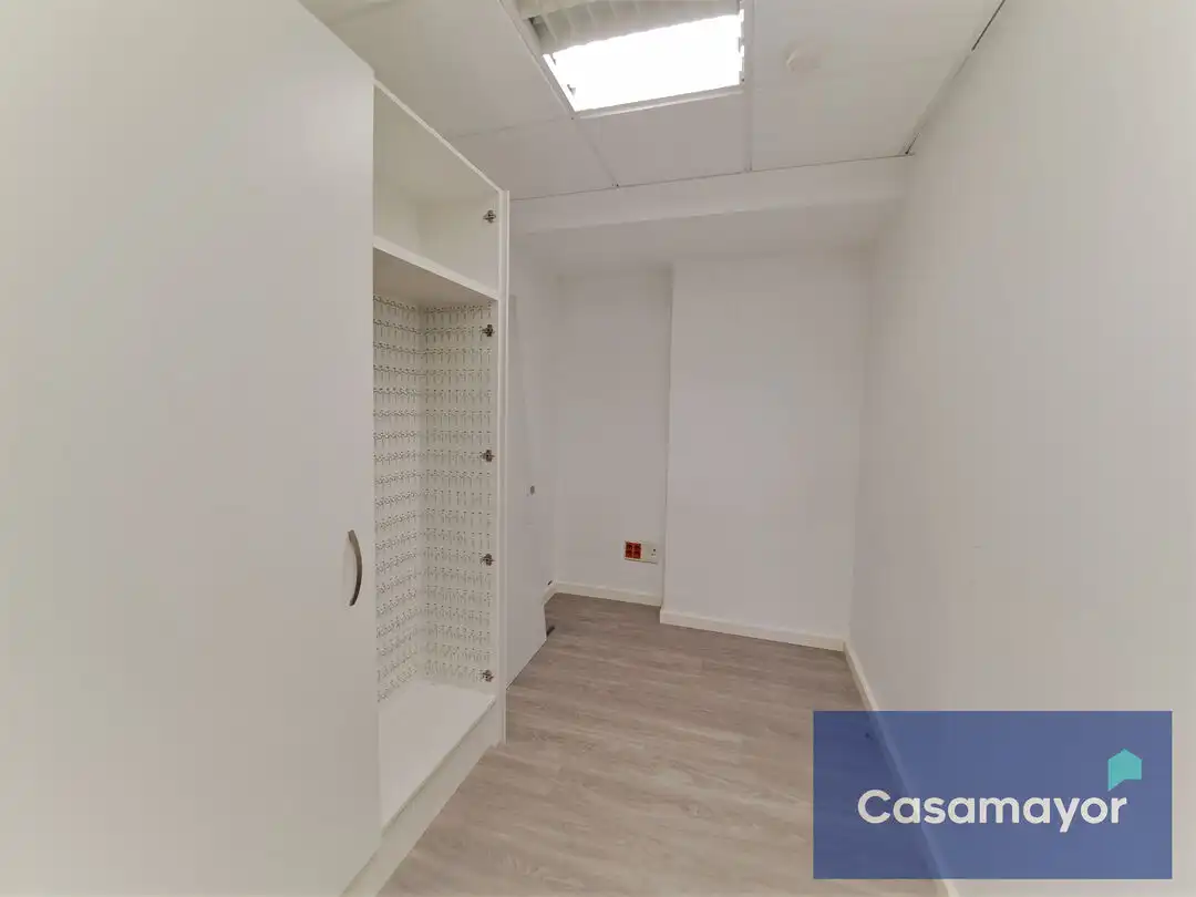 Büro mit Aufzug zur Miete in Avenida de la Estación 24, imagen 14