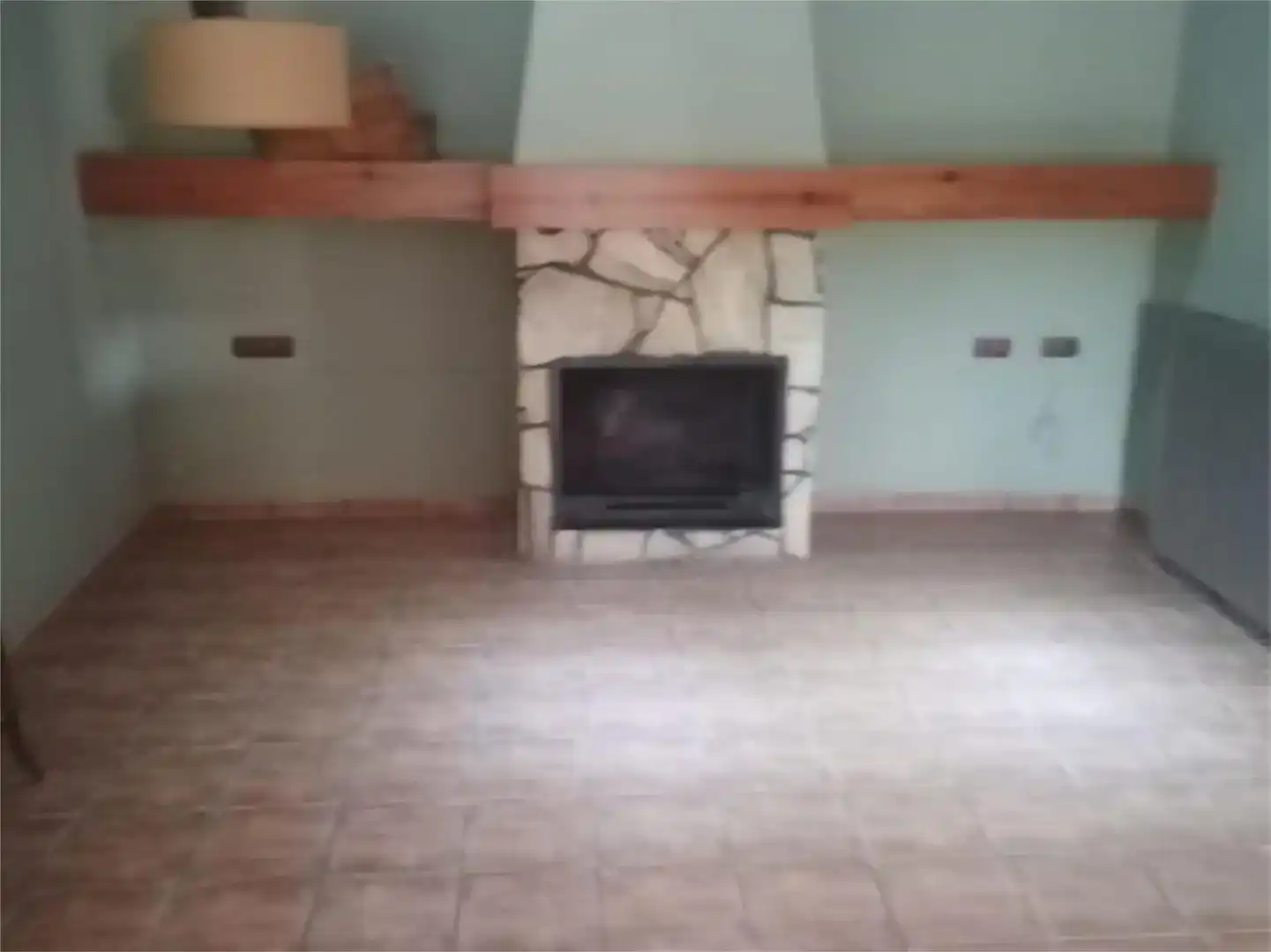 Sala d'estar de Casa adosada en venda en Canals amb Aire condicionat i Piscina