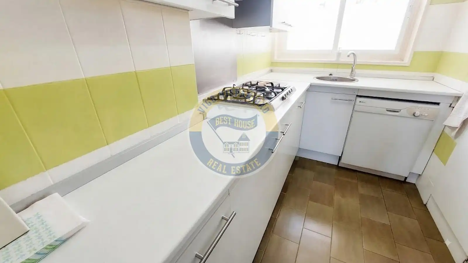 Kitchen of Flat for sale in Vigo   with Heating, Terrace and Storage room