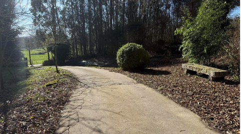 Foto 3 de Residencial en venda a Reguelas (, Friol, Lugo