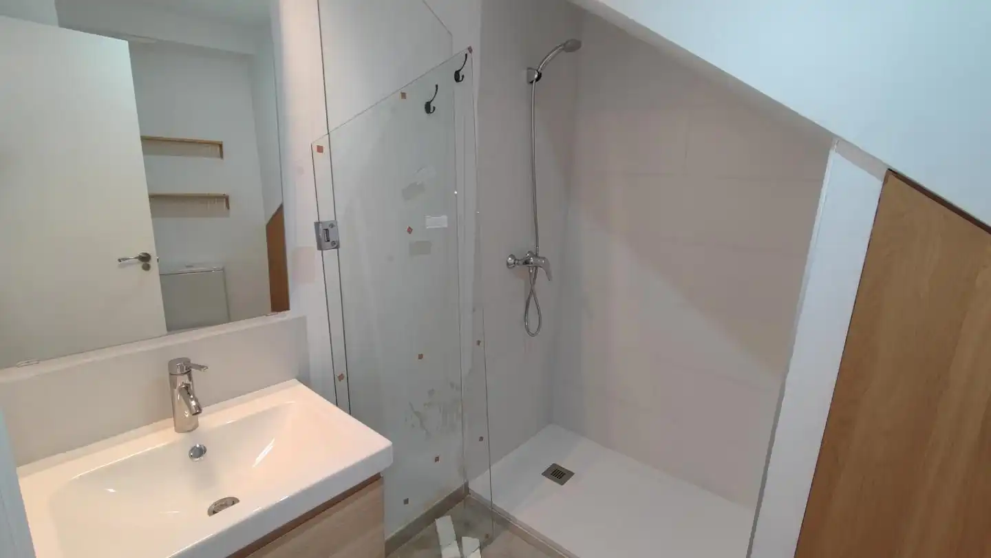 Bathroom of Houses for rent in Granada  with Air Conditioner, Heating and Terrace