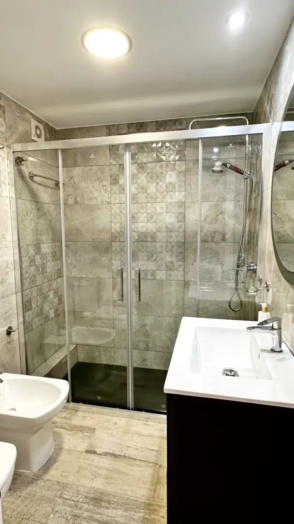 Baño de Apartamento de alquiler en Gandia con Terraza, Amueblado y Horno