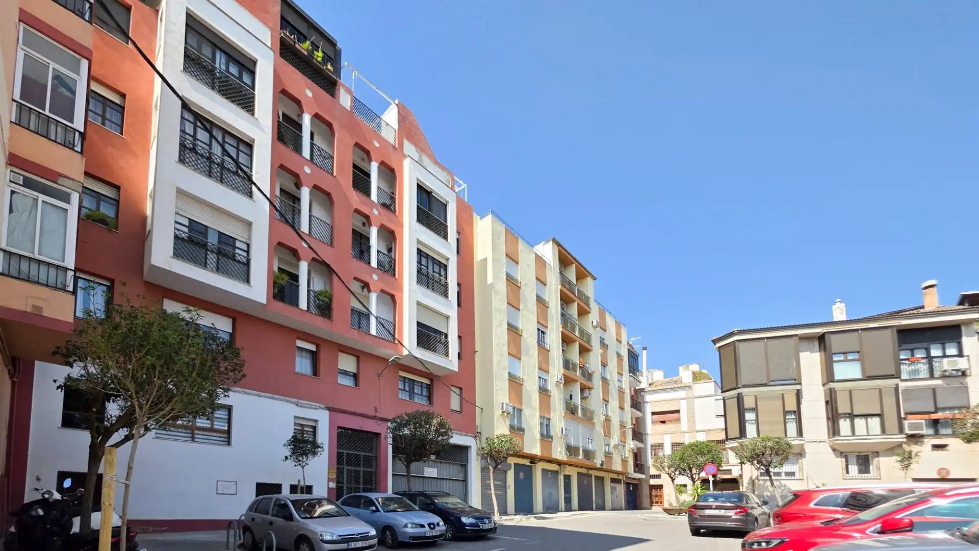 Vista exterior de Oficina en venda en  Jaén Capital amb Aire condicionat