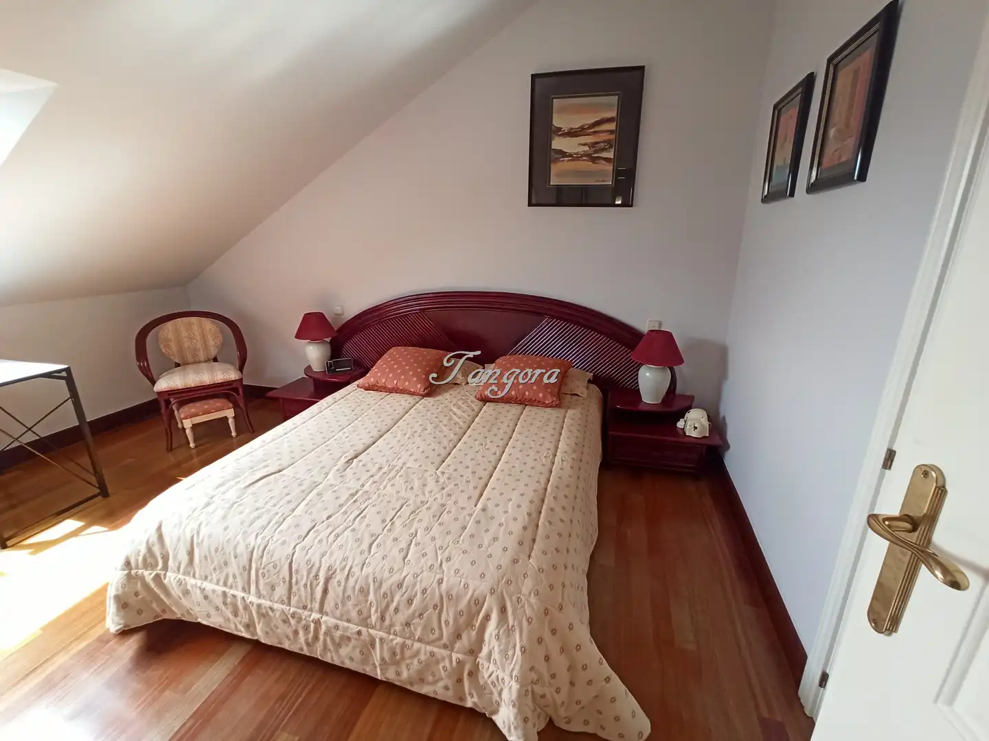 Habitación de Casa o chalet en venta en Getxo  con Calefacción, Jardín privado y Parquet