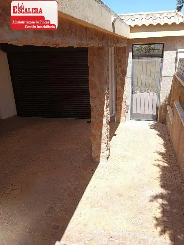 Casa o chalet en venta en Castalla con Aire acondicionado, Calefacción y Jardín privado