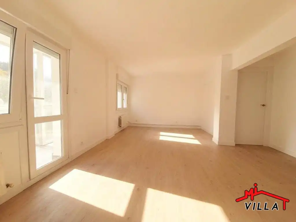 Sala de estar de Piso en venta en Ampuero con Calefacción y Terraza
