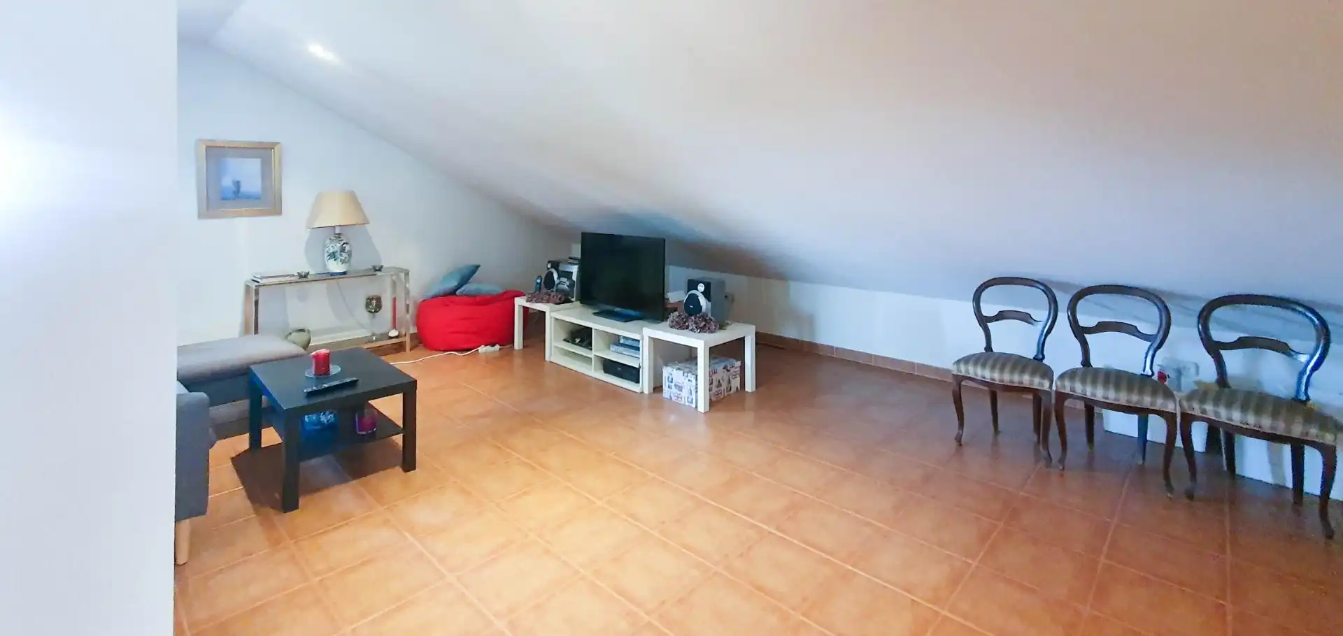Sala de estar de Casa o chalet en venta en El Casar con Terraza, Trastero y Piscina