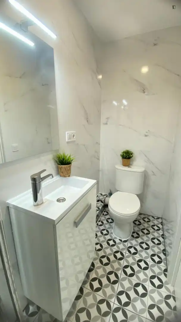 Study for rent in Gaztambide
