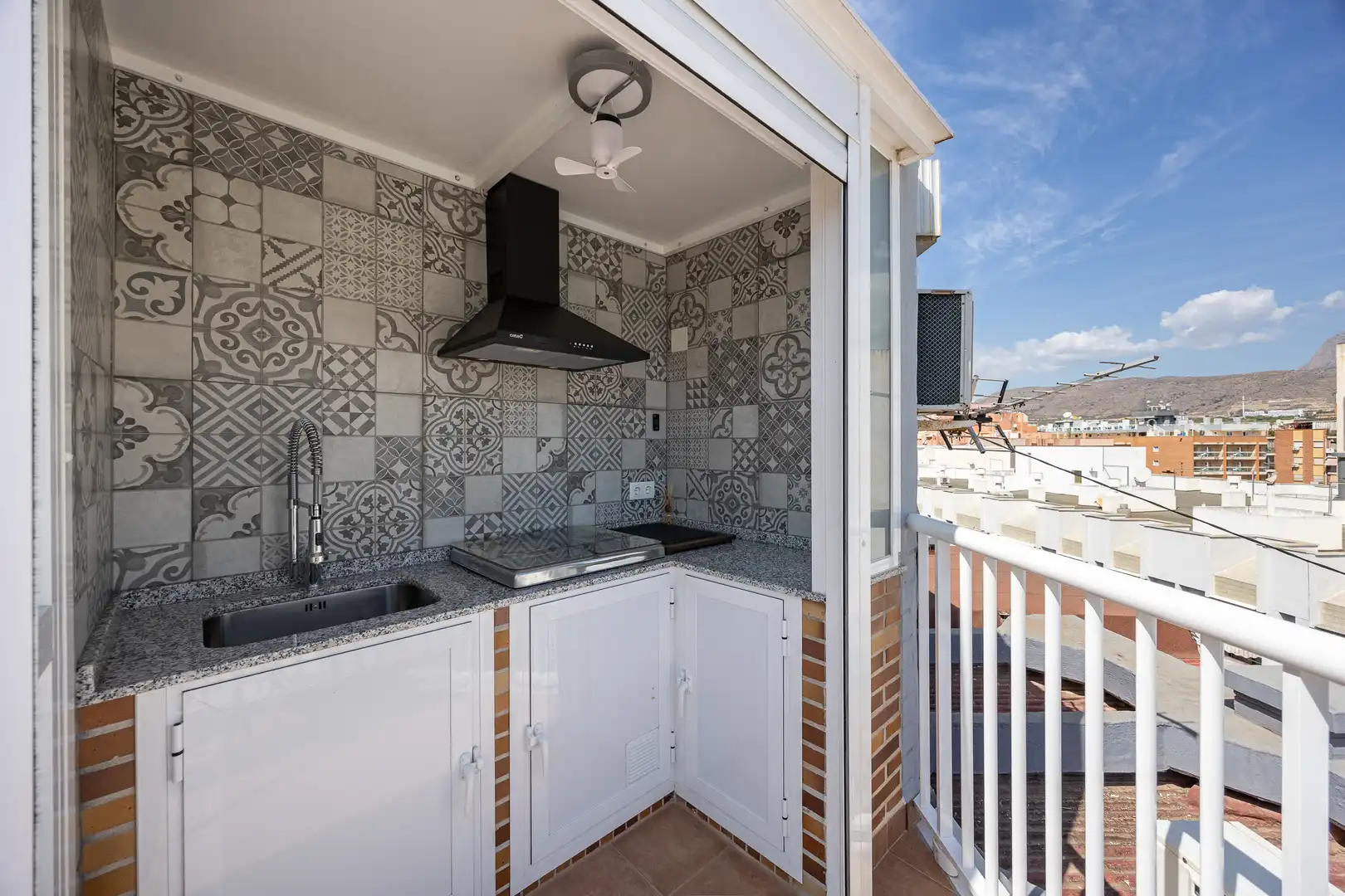 Balcony of Attic for sale in Benidorm  with Furnished