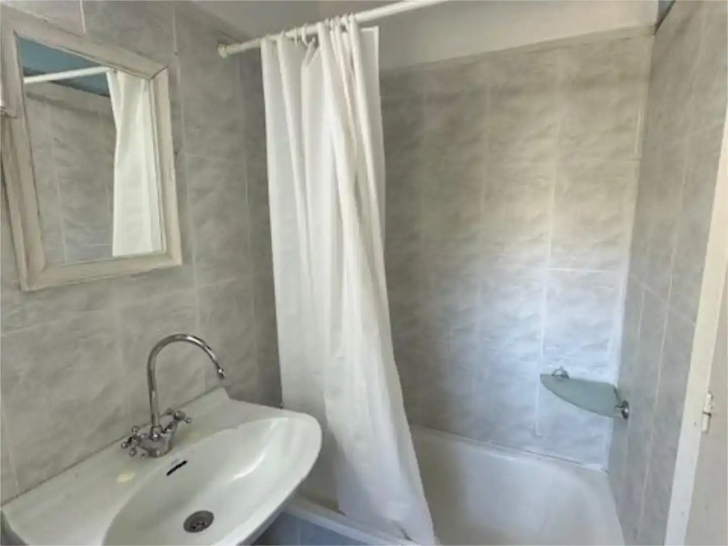 Bathroom of Flat for sale in Sant Andreu Salou  with Storage room