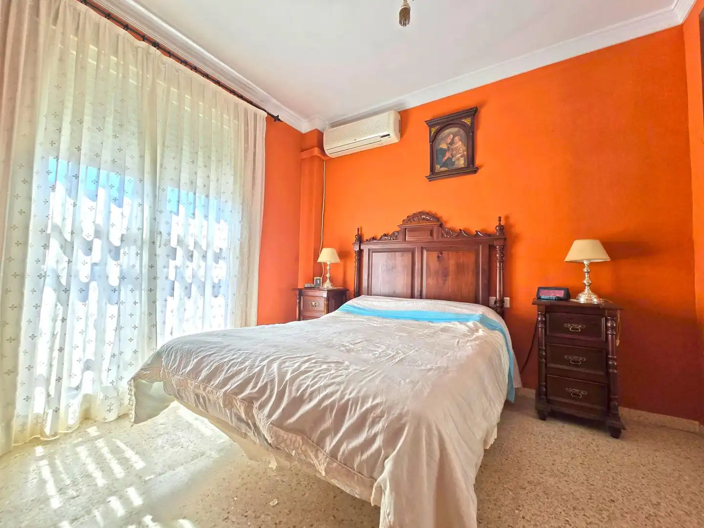 Habitación de Casa adosada en venta en Espartinas