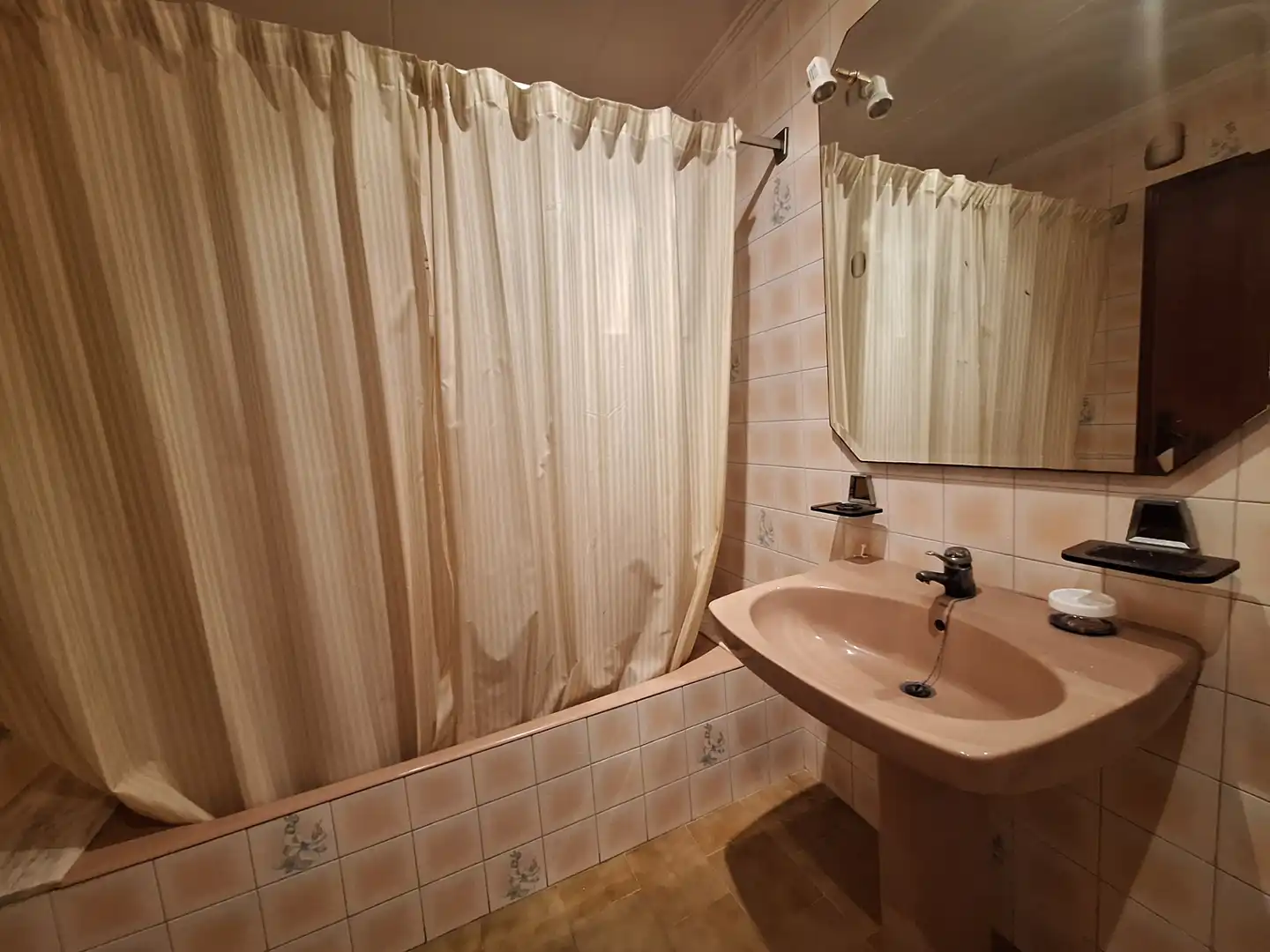 Badezimmer von Haus oder Chalet zum Verkauf in Sueca mit Klimaanlage, Heizung und Möbliert