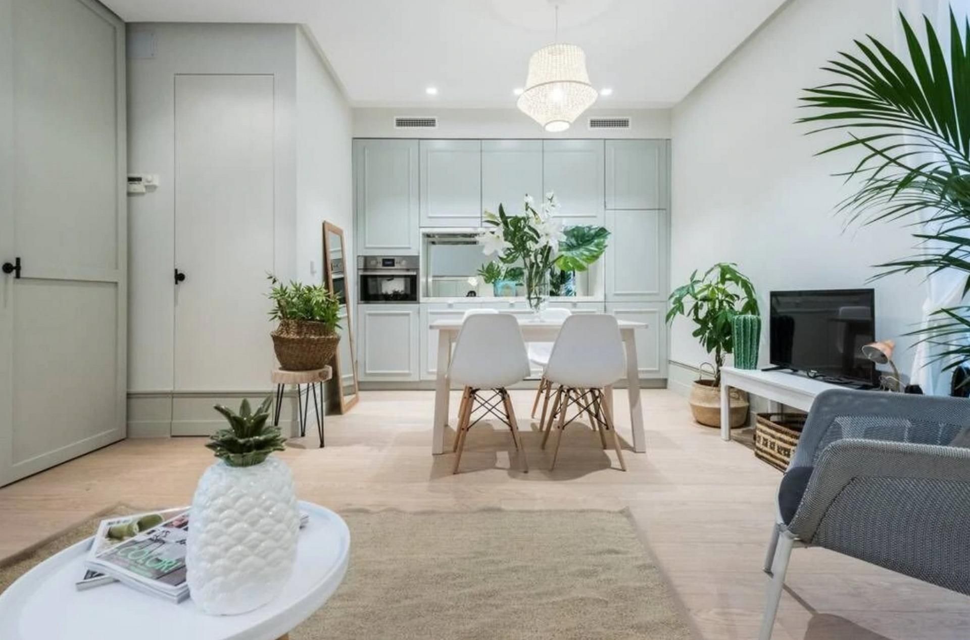 Dining room of Apartment to rent in  Madrid Capital  with Air Conditioner