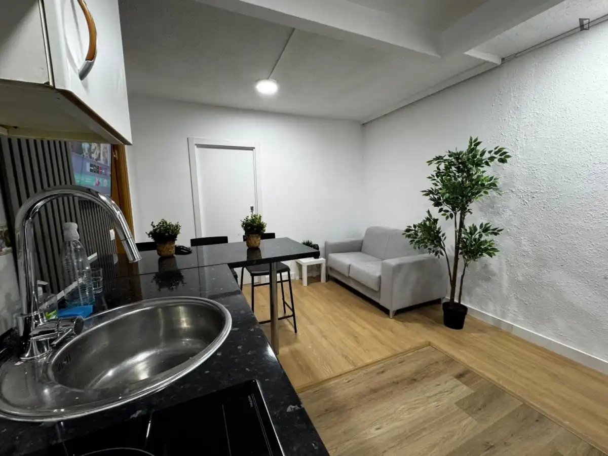 Habitación en Media Legua
