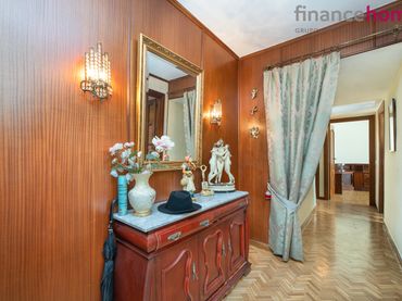 Appartamento con balcone in vendita a Plaza de San Vicente de Paúl