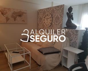 Bedroom of Study to rent in Vélez-Málaga  with Air Conditioner and Swimming Pool