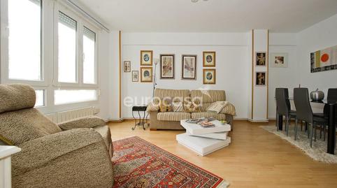 Foto 4 de Piso en venta en Numancia - San Fernando, Cantabria