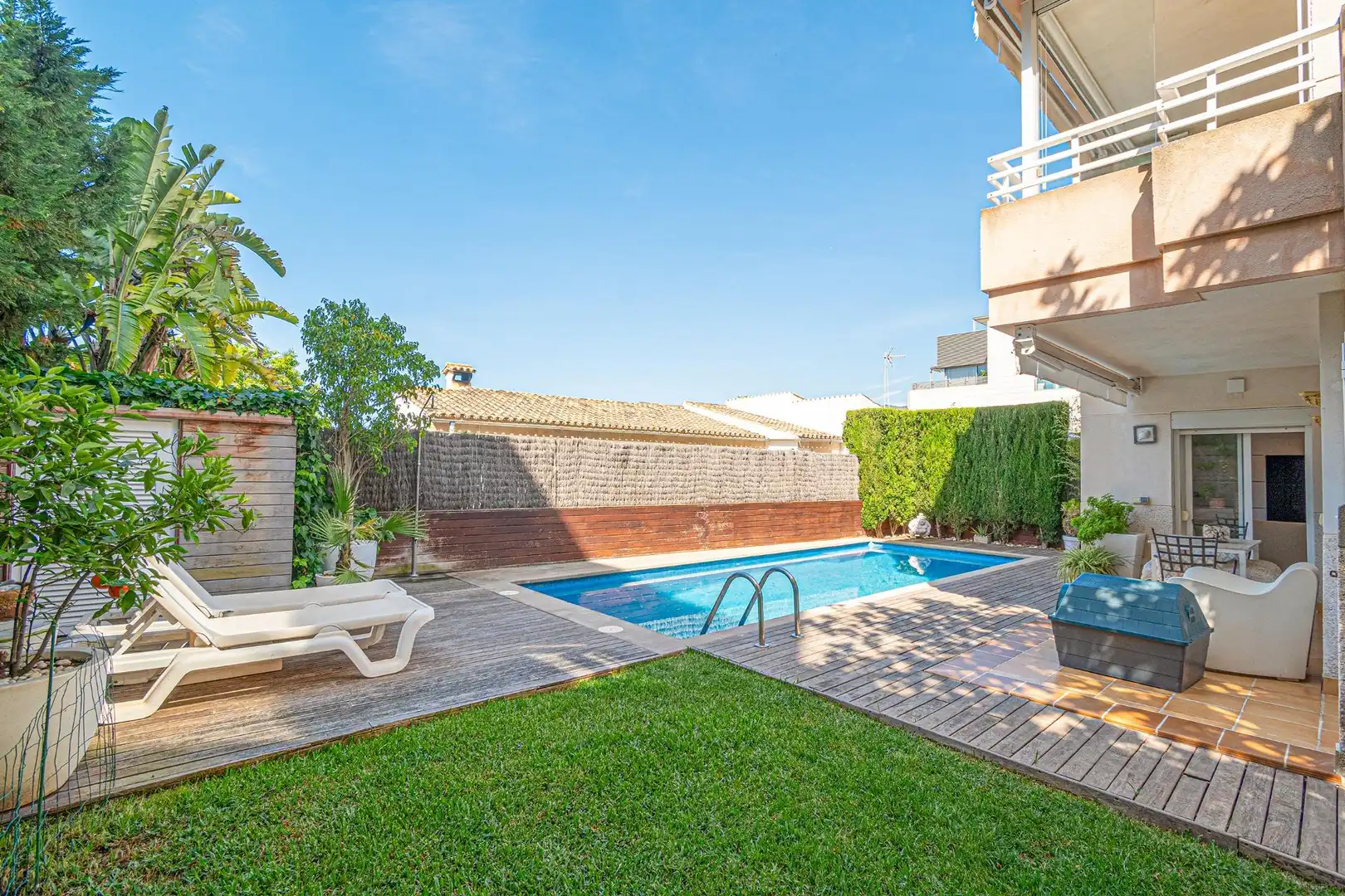 Piscina de Dúplex en venda en  Palma de Mallorca amb Aire condicionat, Calefacció i Jardí privat