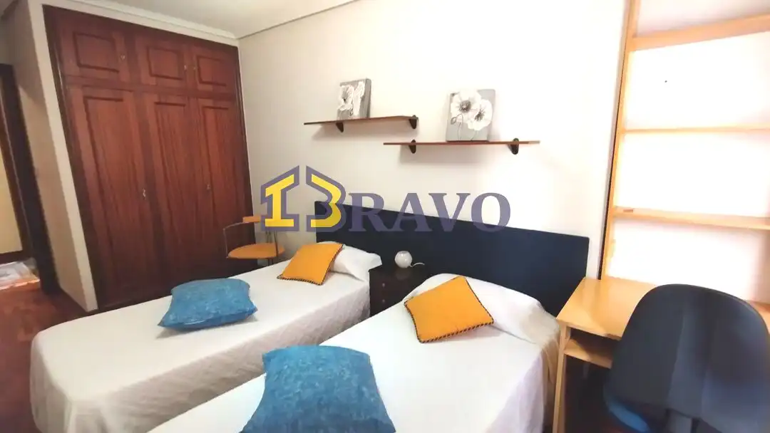 Bedroom of Flat for sale in Medina de Pomar  with Heating, Terrace and Furnished