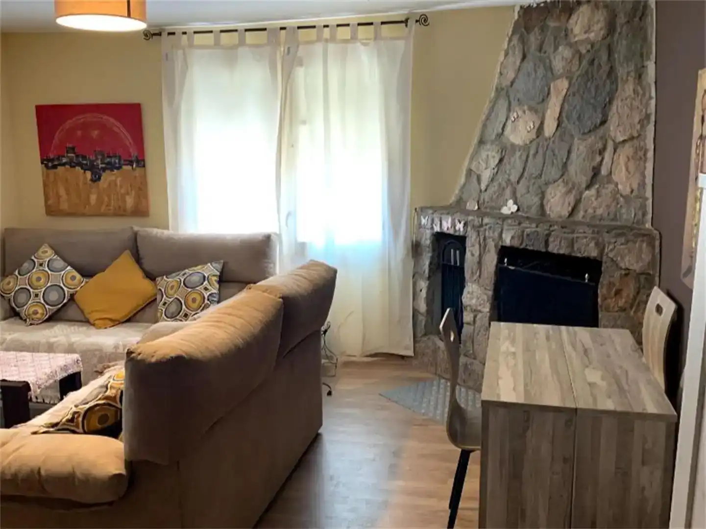 Sala d'estar de Casa o xalet en venda en Codo amb Jardí privat, Parquet i Piscina