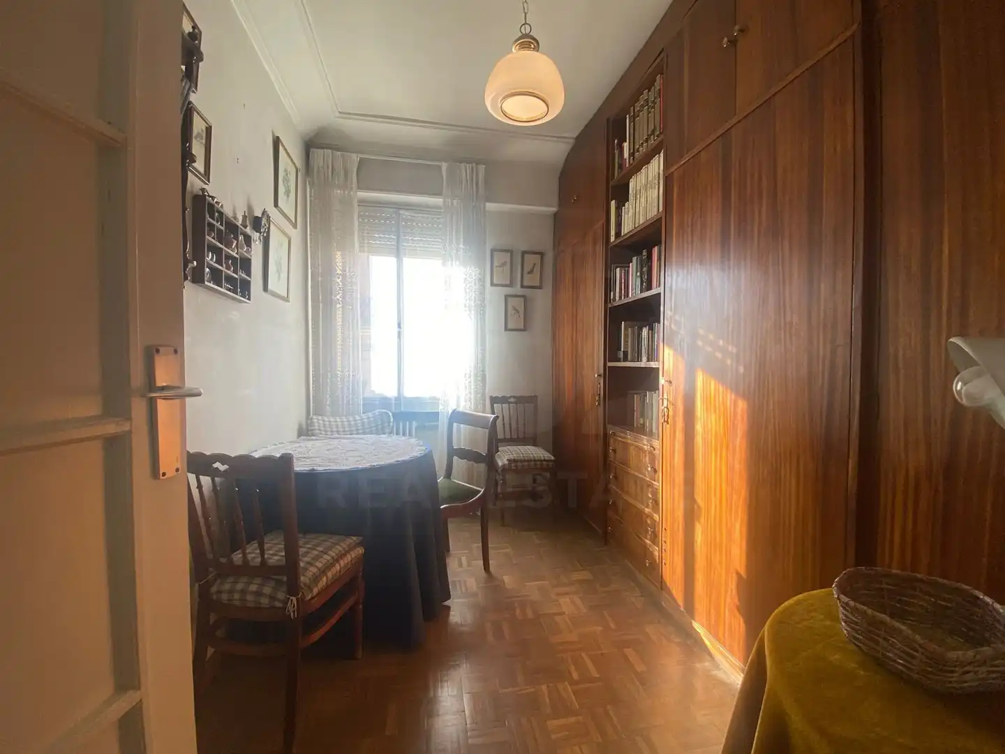Comedor de Piso en venta en Madrid con Calefacción