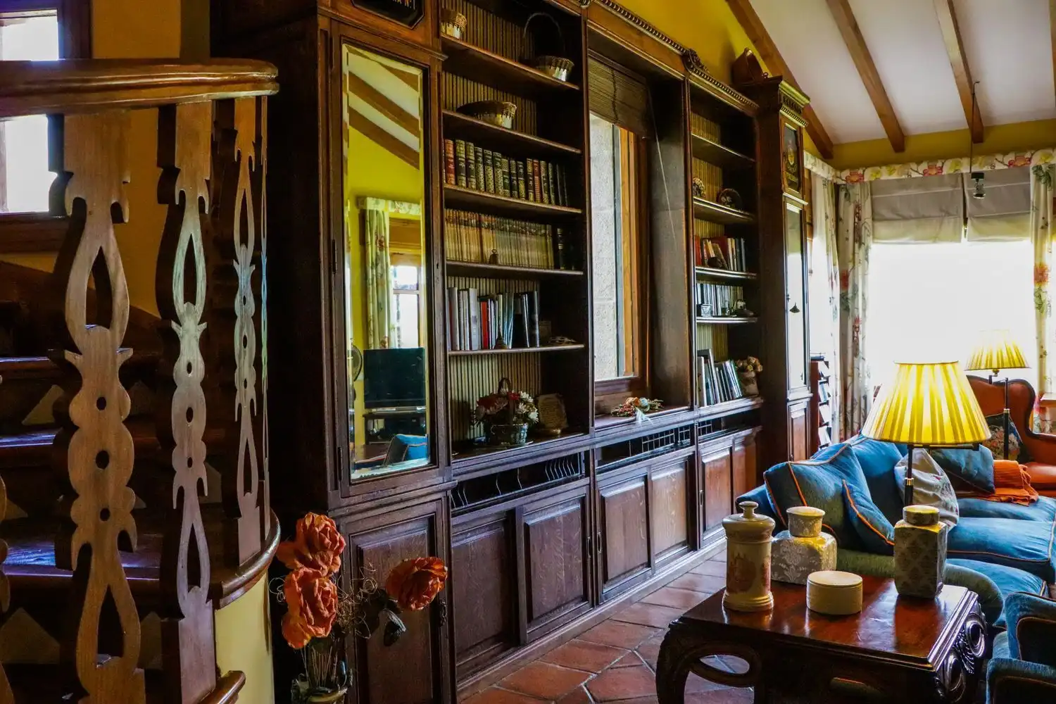 Sala d'estar de Finca rústica en venda en Jarandilla de la Vera amb Aire condicionat, Calefacció i Jardí privat