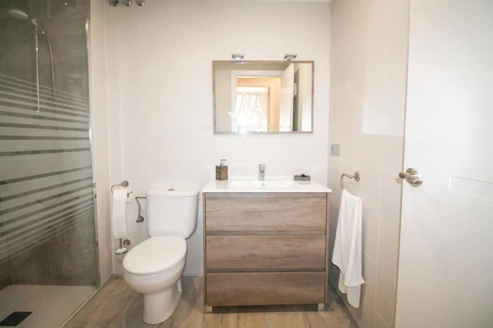 Baño de Piso en venta en Igualada con Aire acondicionado, Calefacción y Parquet
