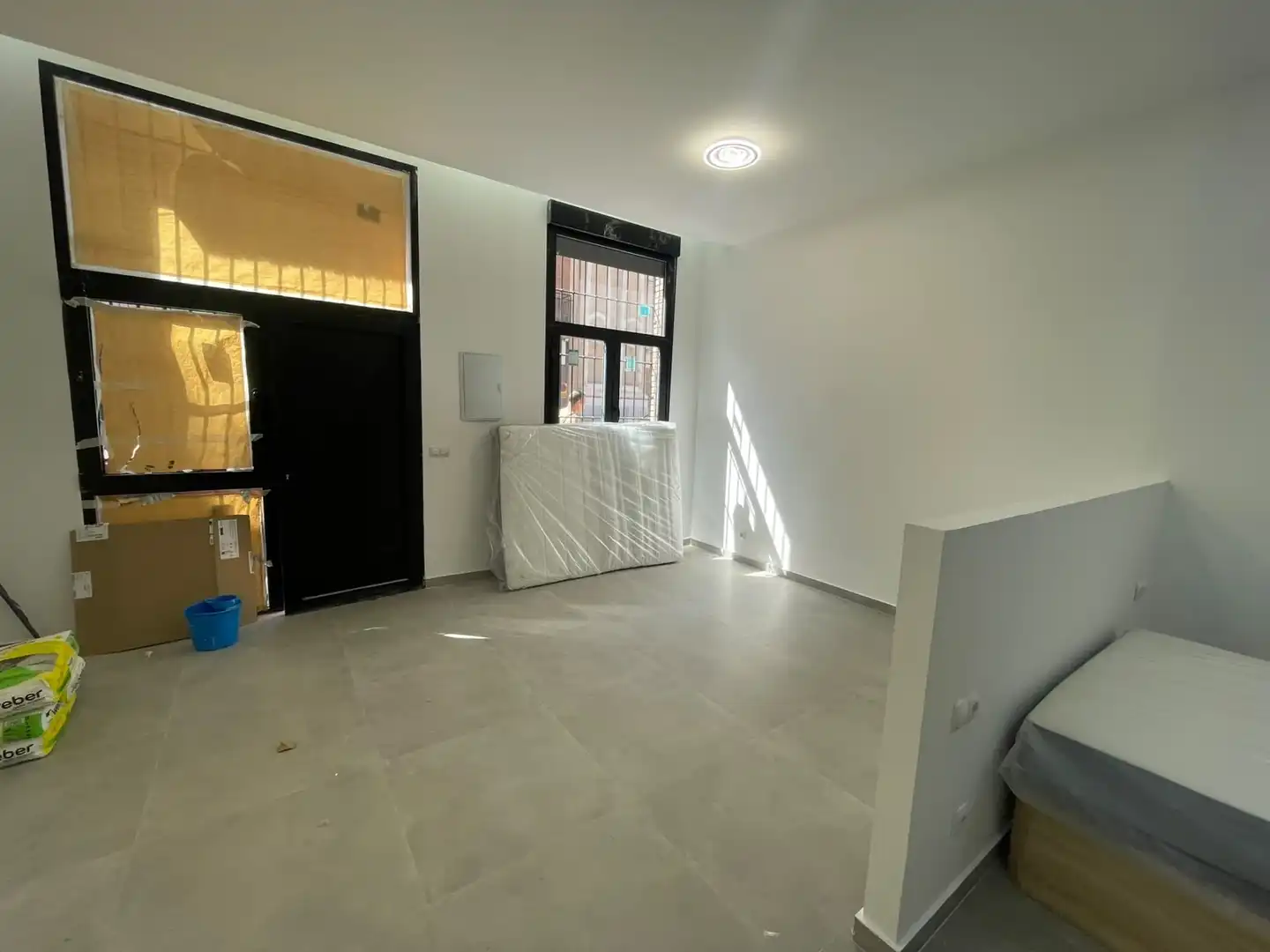 Apartamento en venta en C. de Monseñor Oscar Romero, Madrid, España, Vista Alegre
