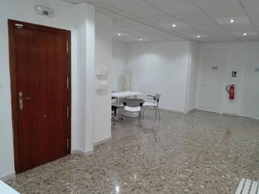 Oficina en venda a Centro