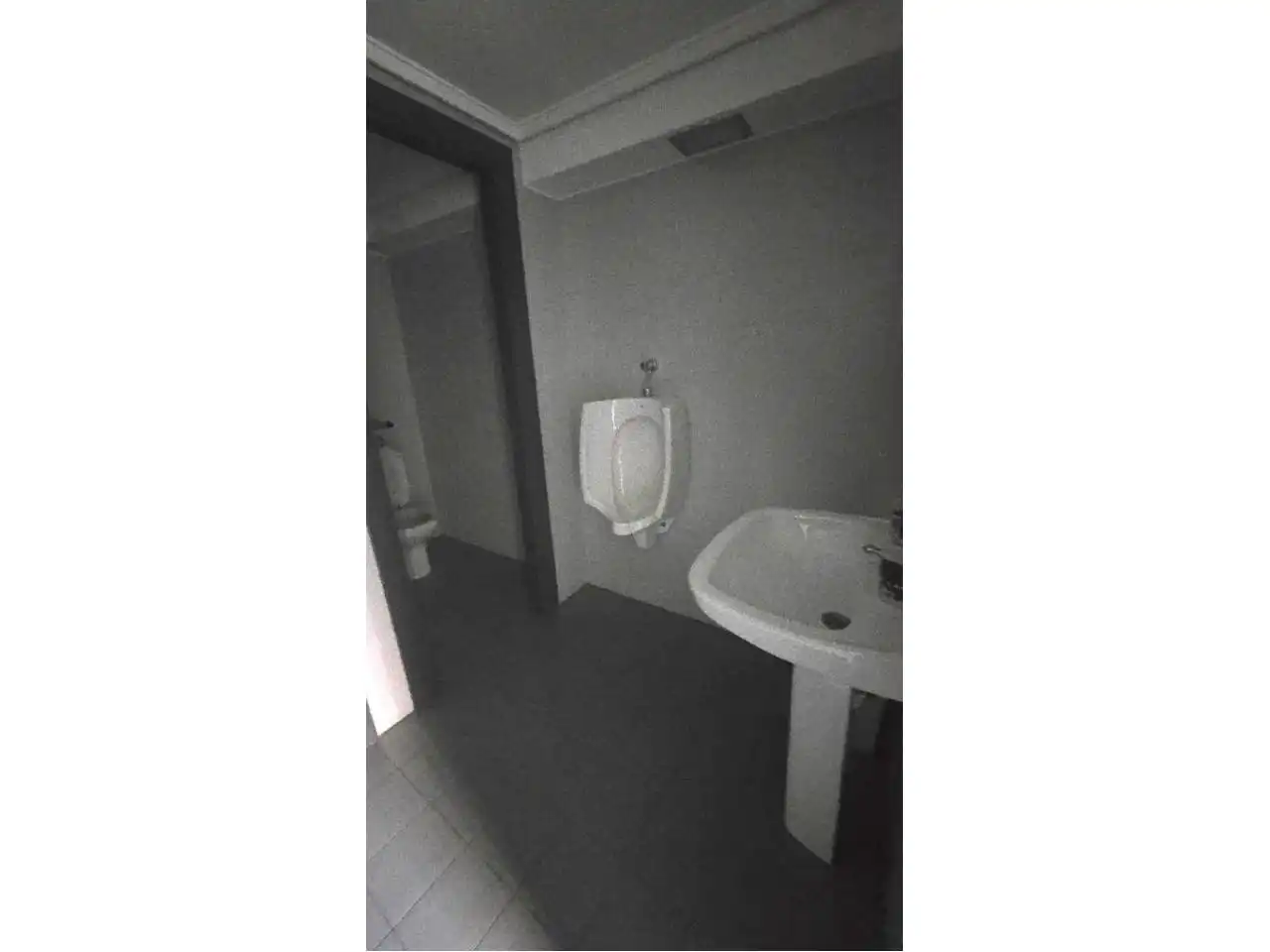 Local comercial en venda a Centro, imagen 4