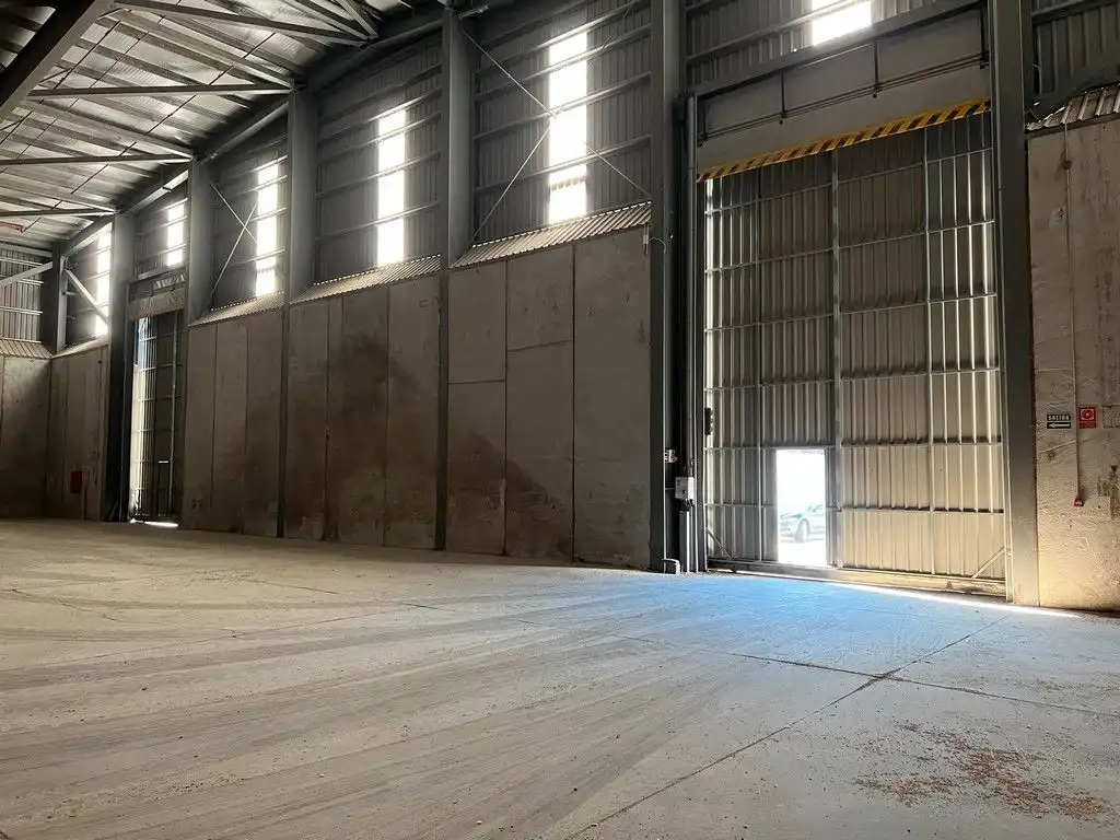 Industrial building to rent in Parroquias rurales, imagen 8
