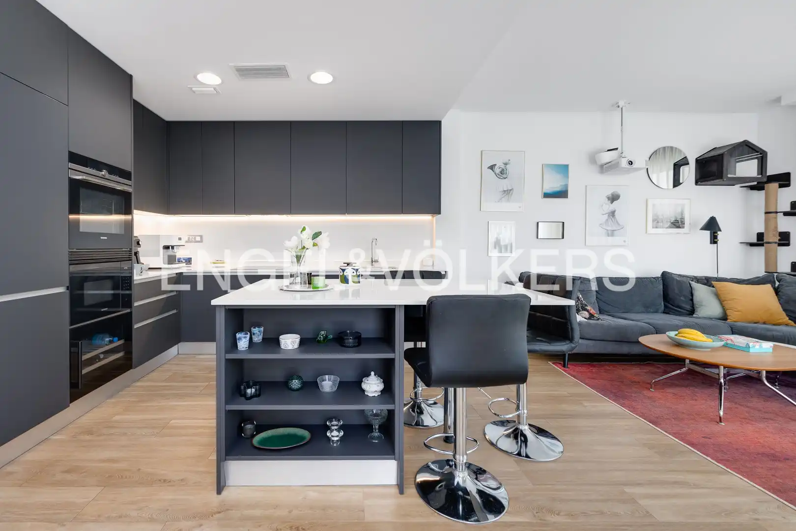 Cocina de Casa o chalet en venta en Torrevieja con Aire acondicionado, Calefacción y Jardín privado