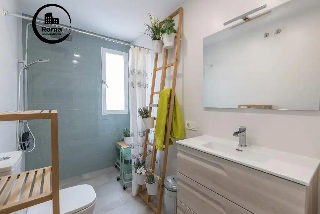 Bathroom of Detached homes for sale in Granada  with Terrace and Community pool