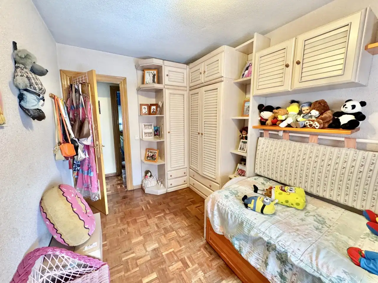Habitación de Piso en venta en Ávila con Calefacción, Parquet y Terraza