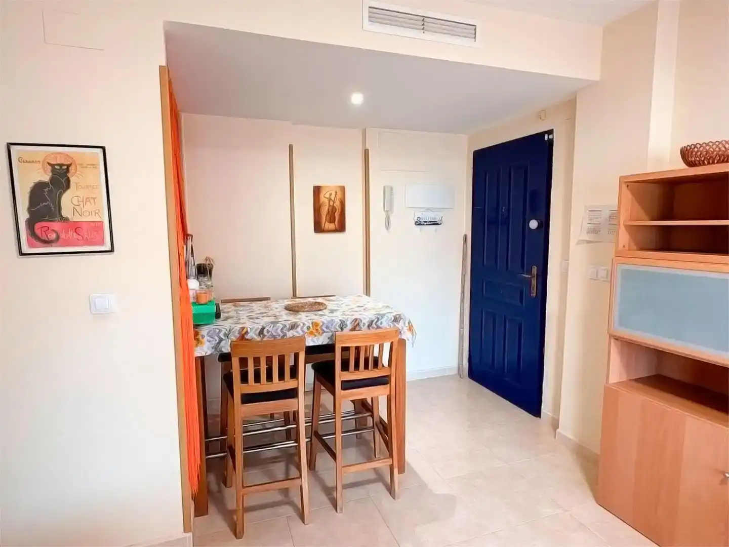 Comedor de Apartamento de alquiler en Bellreguard con Aire acondicionado, Jardín privado y Piscina