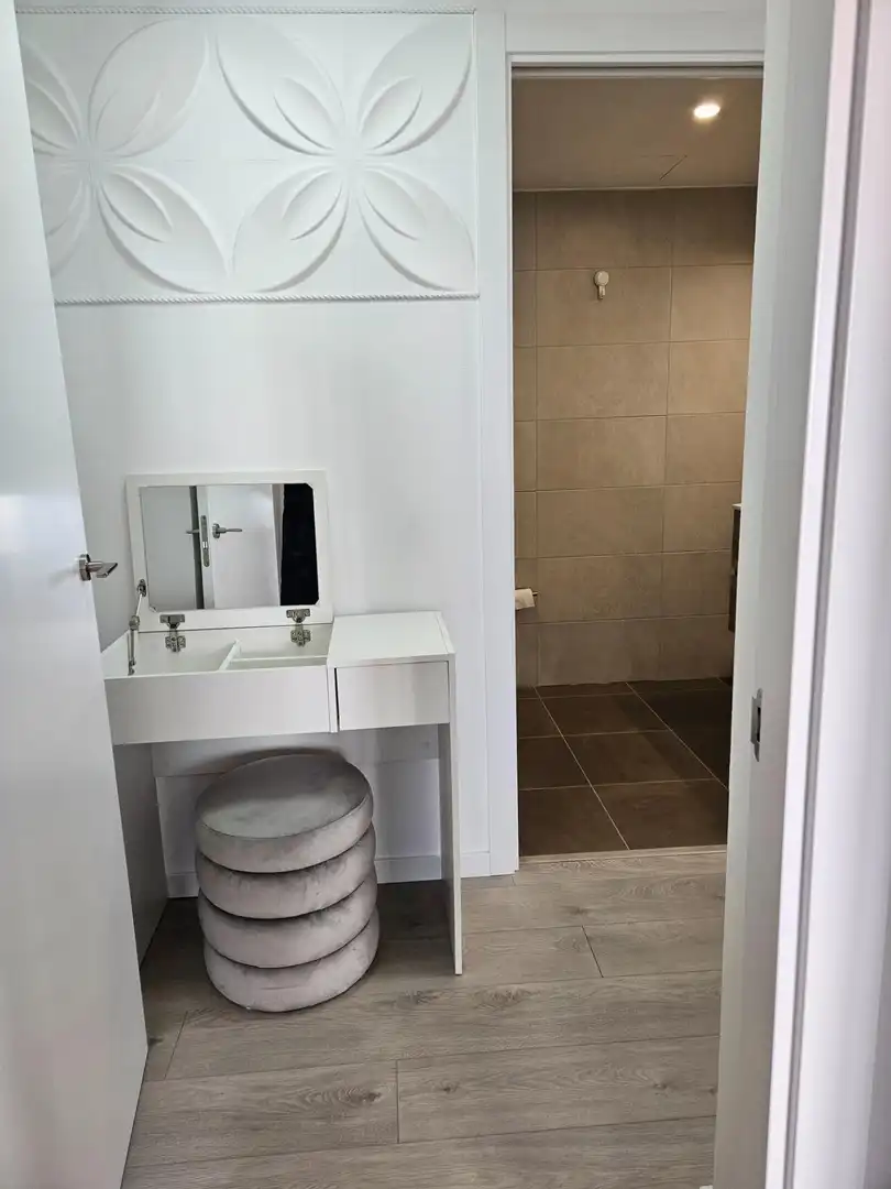 Bathroom of Flat for rent in Badalona  with Air Conditioner, Parquet flooring and Terrace