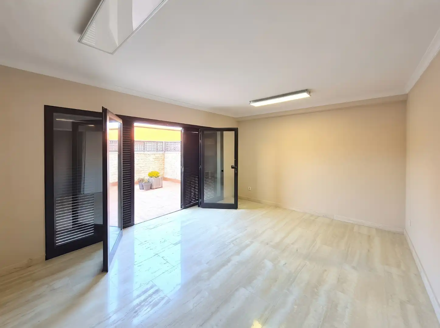 Casa adosada en venda en Las Palmas de Gran Canaria amb Jardí privat, Terrassa i Traster