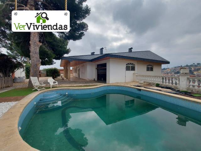 Casa-chalet en Venta en N/A, -1 en Santa Coloma de Cervelló